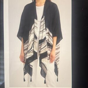 Vince Camuto Black and White Striped Shawl
